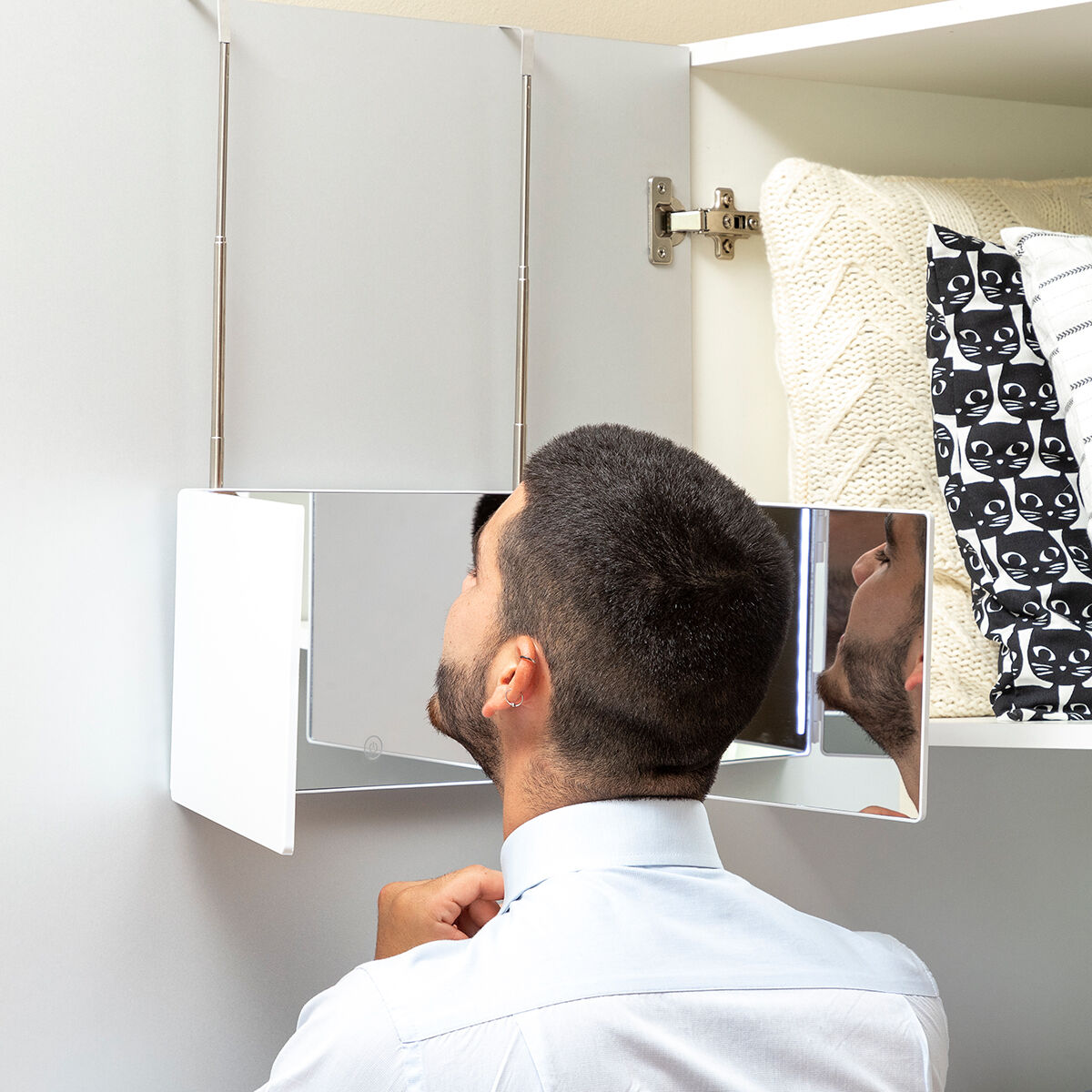 Innovagoods Bathroom Mirror With Led Light And 360º Vision Selfkut Innovagoods