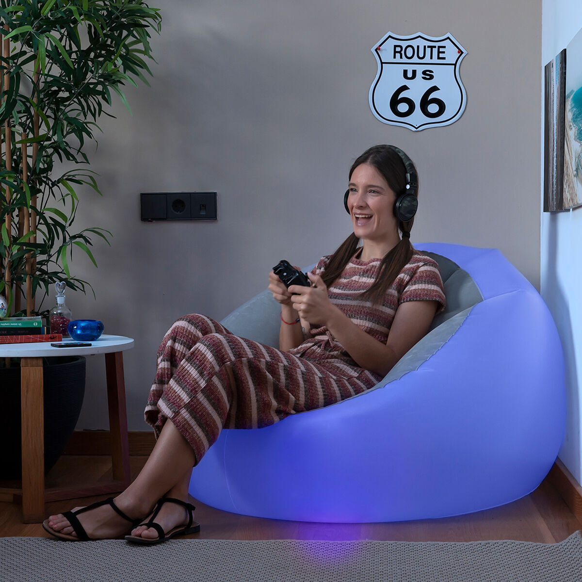 Innovagoods Inflatable Armchair With Multicoloured Led And Remote Control Chight Innovagoods