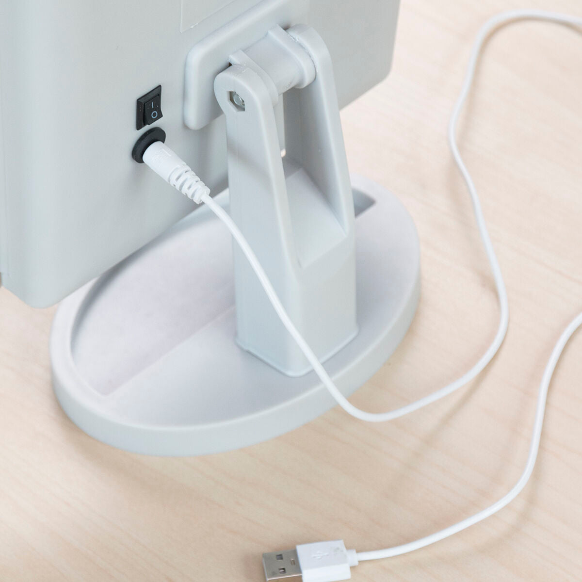 Innovagoods Magnifying Mirror With Led 4-In-1 Ledflect Innovagoods