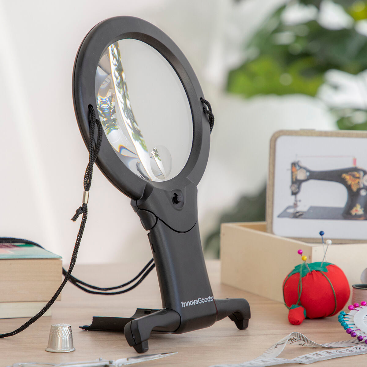 Innovagoods Hands-Free Magnifying Glass With Led Light Zooled Innovagoods