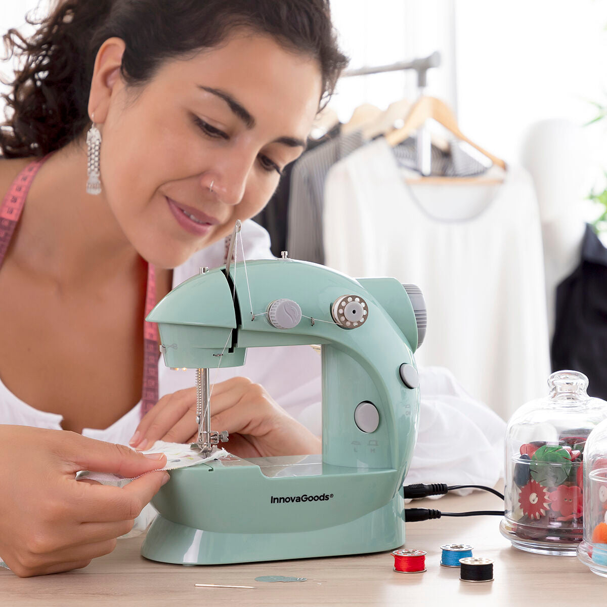 Innovagoods Mini Portable Sewing Machine With Led, Thread Cutter And Accessories Sewny Innovagoods