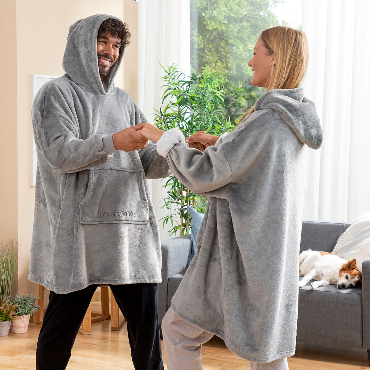 Innovagoods Oversized Sweatshirt Blanket With Fleece Lining Swug Innovagoods