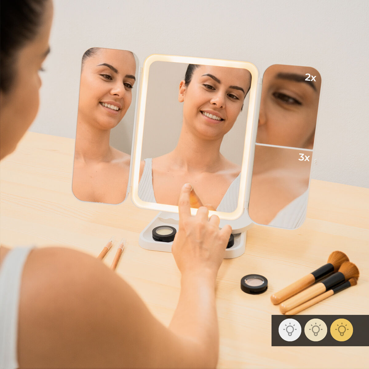 Innovagoods Rechargeable Triptych Makeup Mirror With Magnification And Led Light Miled Innovagoods